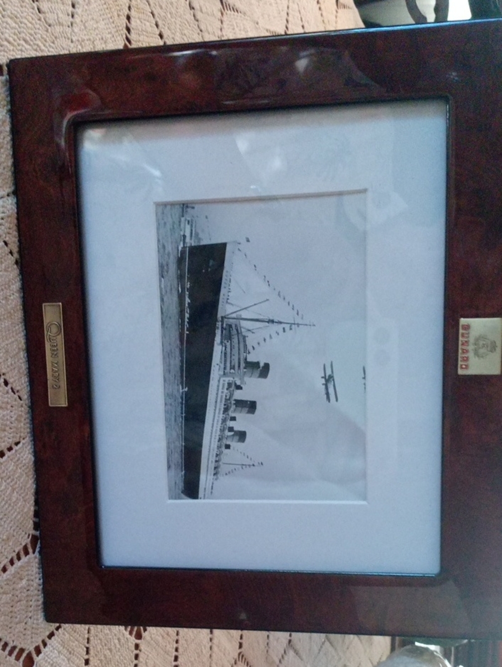 Cunard Queen Elizabeth II - High Quality - Rare Woods Frame
